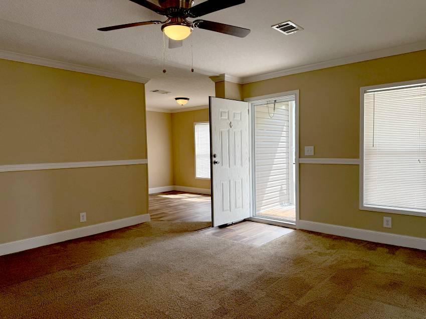 202 Emden Way a Ellenton, FL Mobile or Manufactured Home for Sale